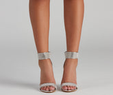 Talons aiguilles chromés à strass